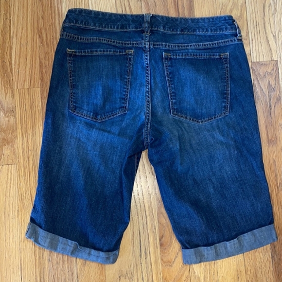 Banana Republic Jean Shorts - Picture 3 of 3